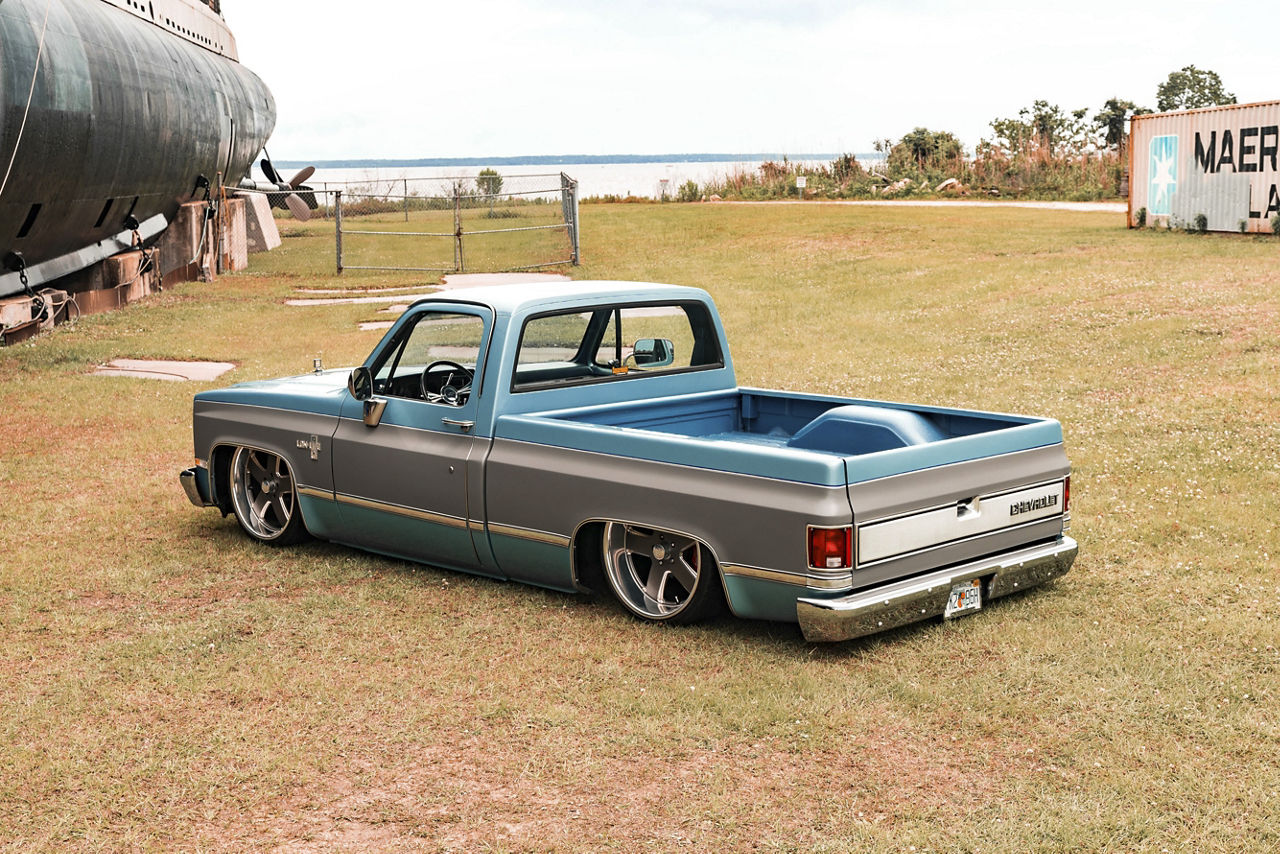 1985 Chevrolet C10 - US MAG HUSTLER - Gun Metal | Wheel Pros